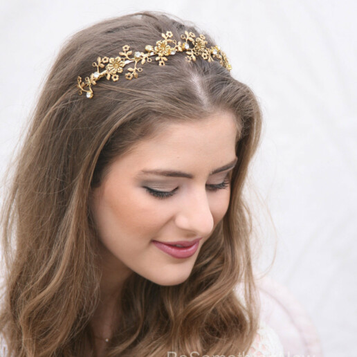 Golden Flower and Rhinestone Metal Headband. hair accessory for weddings, vintage metal flowers and rhinestonbes beaed headband for women