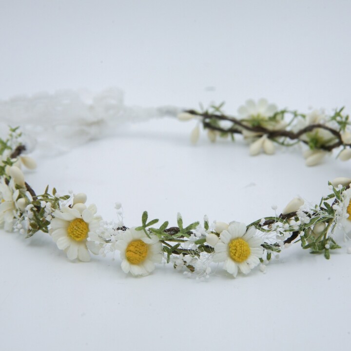 Small boho Daisy Flower Crown with babies yes breath and greenery wedding headpeice