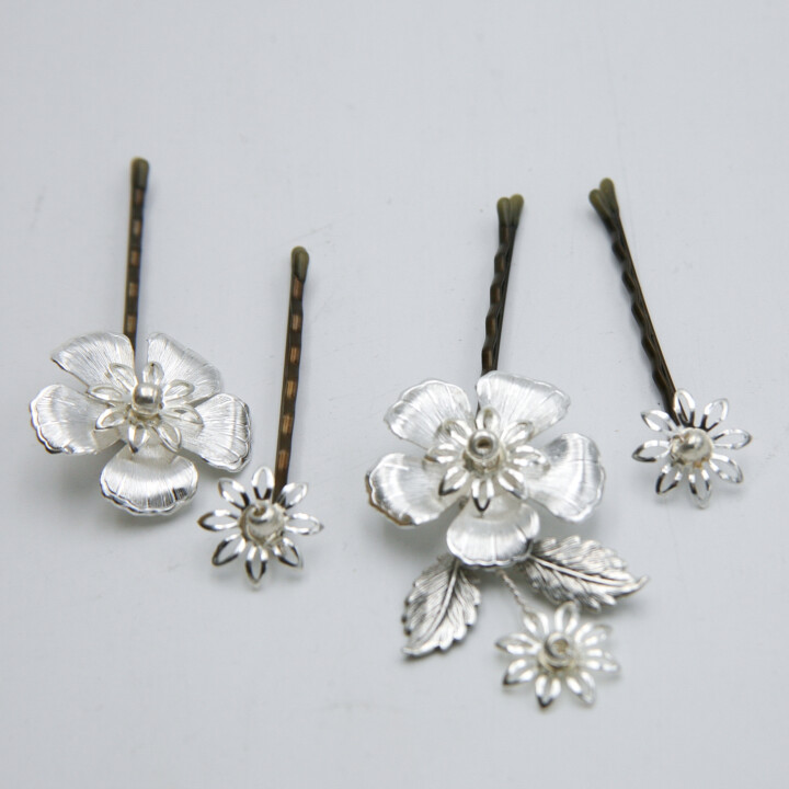 silver hair pins of metal flowers set of 5 bridal hair pins