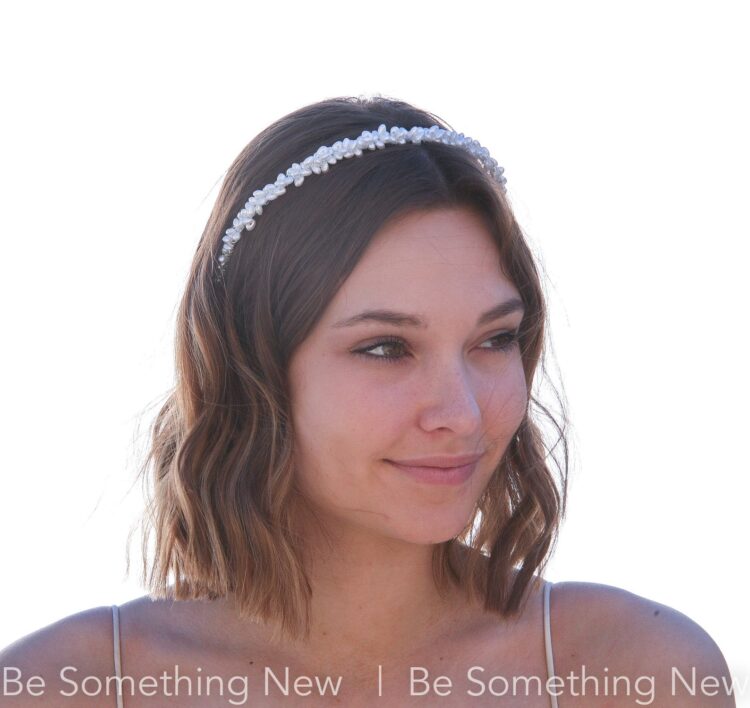 Vintage Style Pearl Headband - Image 2